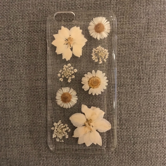 Anthropologie Accessories - Anthropolgie Pressed Flower iPhone 6 Case